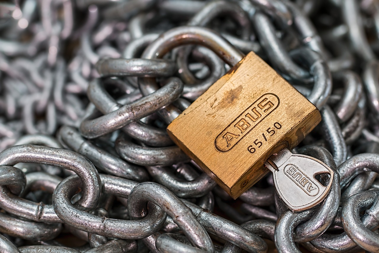 Protecting Your Privacy Online – A Safety Guide